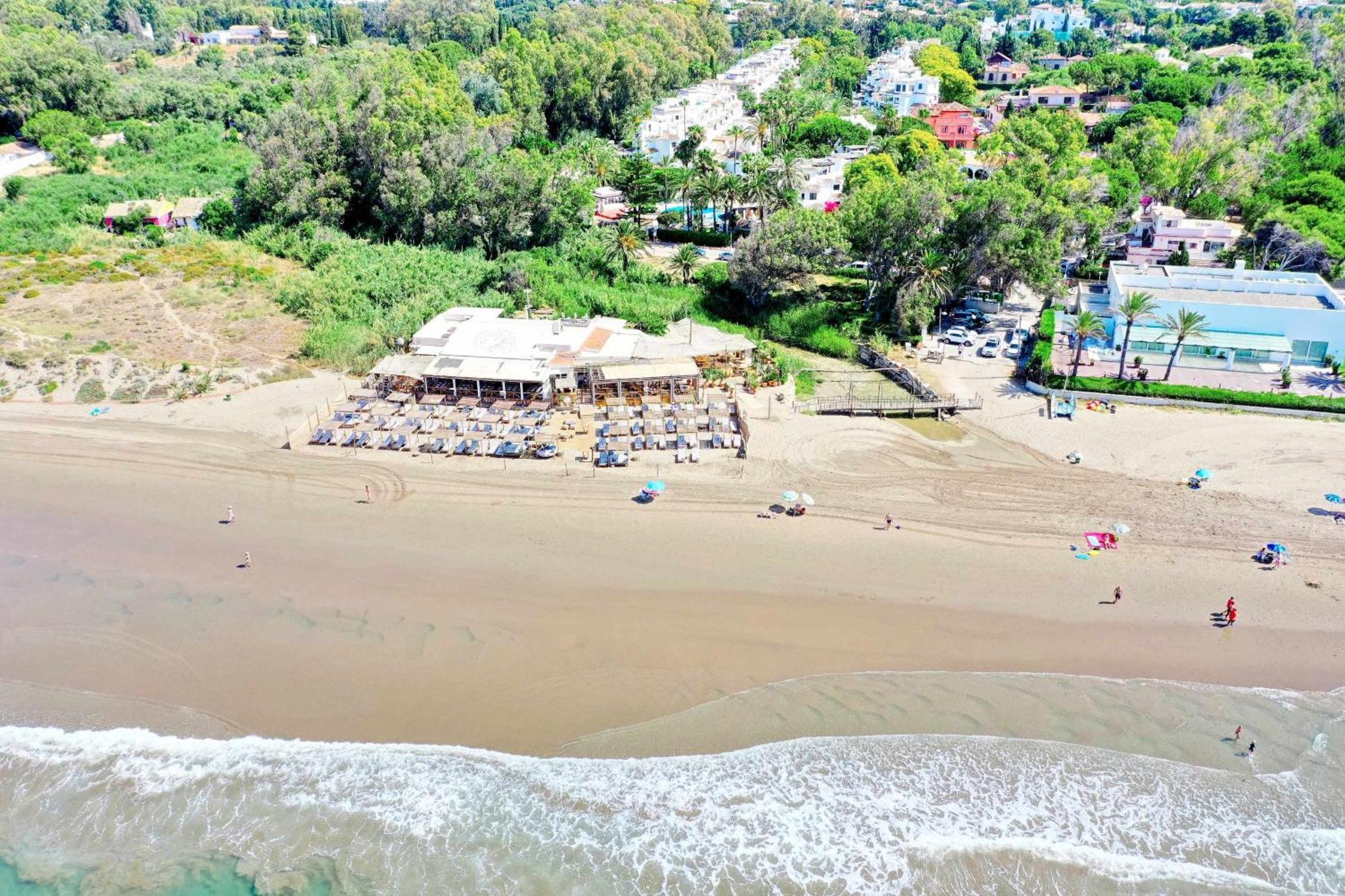 1104 First Line Beach Apartment Golden Beach Pool มาร์เบยา ภายนอก รูปภาพ